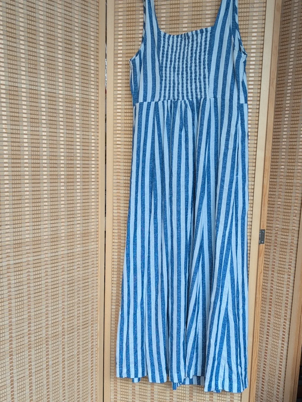 Old Navy, Navy and White Striped Sleeveless Linen Dress With Pockets - Picture 3 of 9